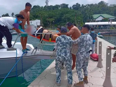 突发! 菲律宾PG岛海域船只相撞 4中国游客受伤