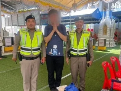 中国游客背包遗失！泰国警察迅速帮忙寻回获赞！