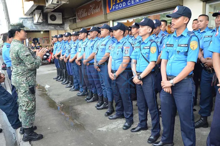 MMDA_contigent_for_the_2015_Papal_visit.jpg