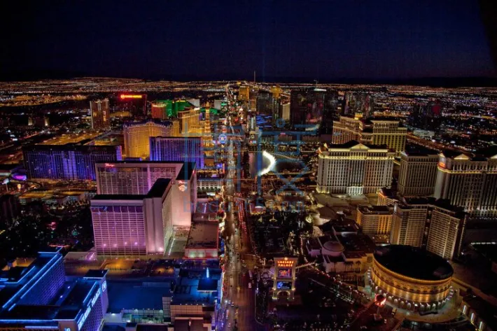 1280px-Night_aerial_view_Las_Vegas_Nevada_04649u-768x512.jpg