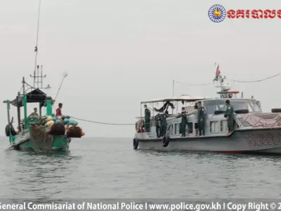 柬埔寨3人海上偷渡被海防队逮捕，经查揪出西港老“蛇头”