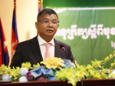 柬埔寨全国学校停课 遏制新冠疫情蔓延