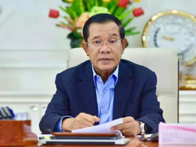 柬埔寨总理洪森呼吁人民按照政府安排接种疫苗