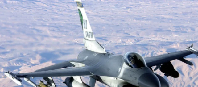 美首次同意售菲F-16战斗机　同时出售“响尾蛇”和“鱼叉”导弹