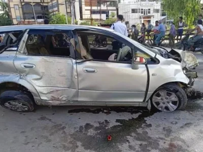 缅甸瑞冒镇发生车辆撞桥事故，1名警员死亡,2名警员受伤