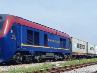 越南发往比利时集装箱列车全程运行时间约为25天