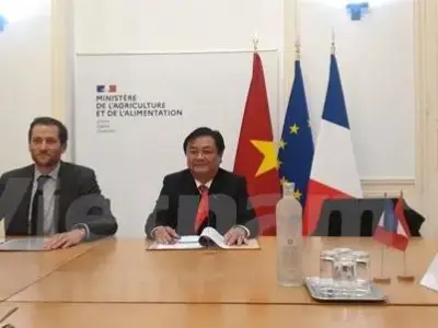 越南与法国将加强农业、渔业合作，推动欧盟解除对越南的警告