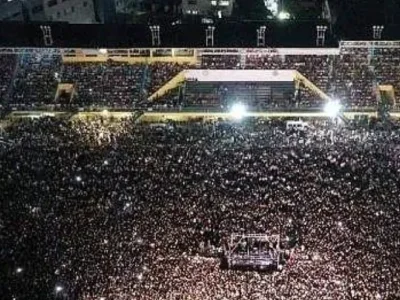 菲律宾宿务市音乐会吸引数十万人参与 卫生部担忧疫情爆发