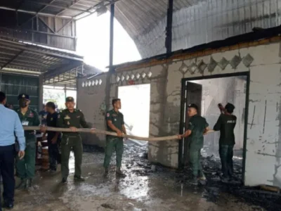 ​柬埔寨发生大火，2间民宅被烧及1人受伤！