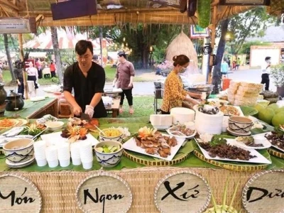 越南全国各地土特产亮相2022年美食文化节