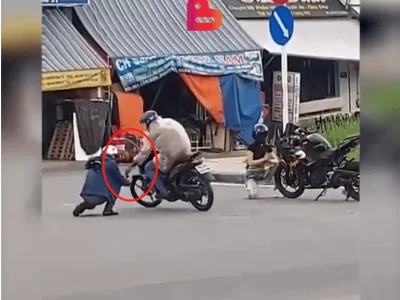 越南小伙在街头为女友拍视频，结果悲剧了