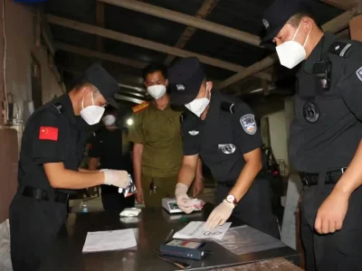 缴获冰毒734公斤! 中老警方联合破获一起特大毒品案仅上半年老挝抓捕毒贩3000多人！