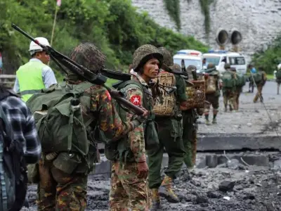 缅北腊戌镇区有3个村寨遭到炮弹袭击