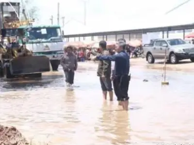 柬埔寨7号公路严重积水，禁止大型货车通行！
