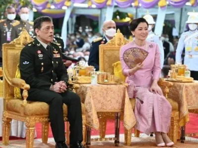 泰国国王王后新冠已痊愈