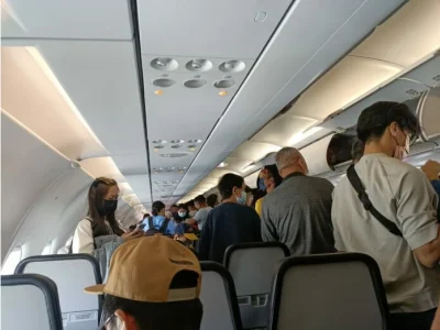 美里-吉隆坡飞机两度迫降，廉航乘客留守候机室挨饿