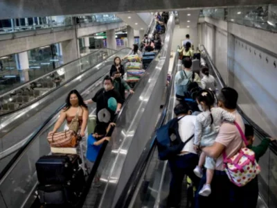 用假的士收费表向游客多收费，曼谷司机被机场永久禁止接客