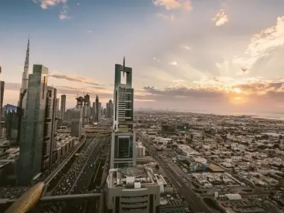 迪拜房地产交易激增80%至1570亿迪拉姆