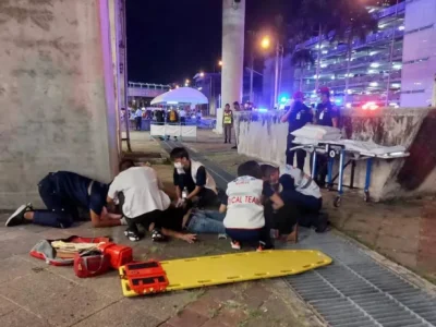 奥地利女游客泰国机场坠楼重伤，暂不知是意外还是刻意为之！