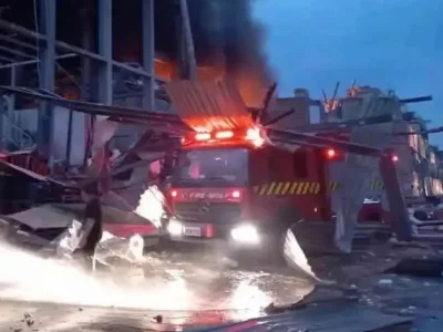 台湾工厂火灾爆炸，19名越南公民受伤